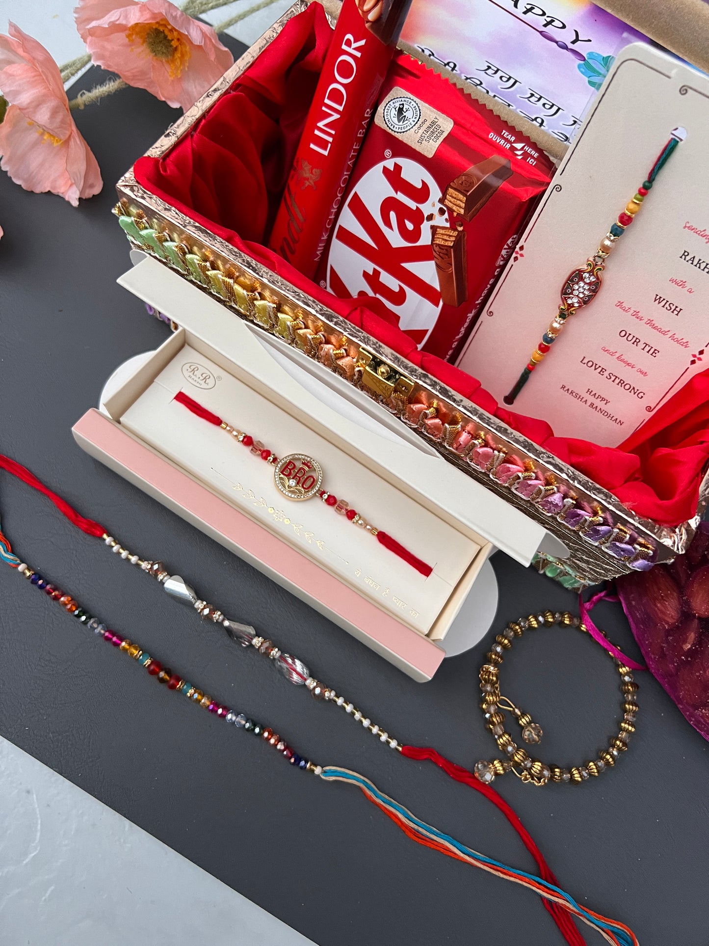 Sohna veer premium Rakhi hamper (5 Rakhi)