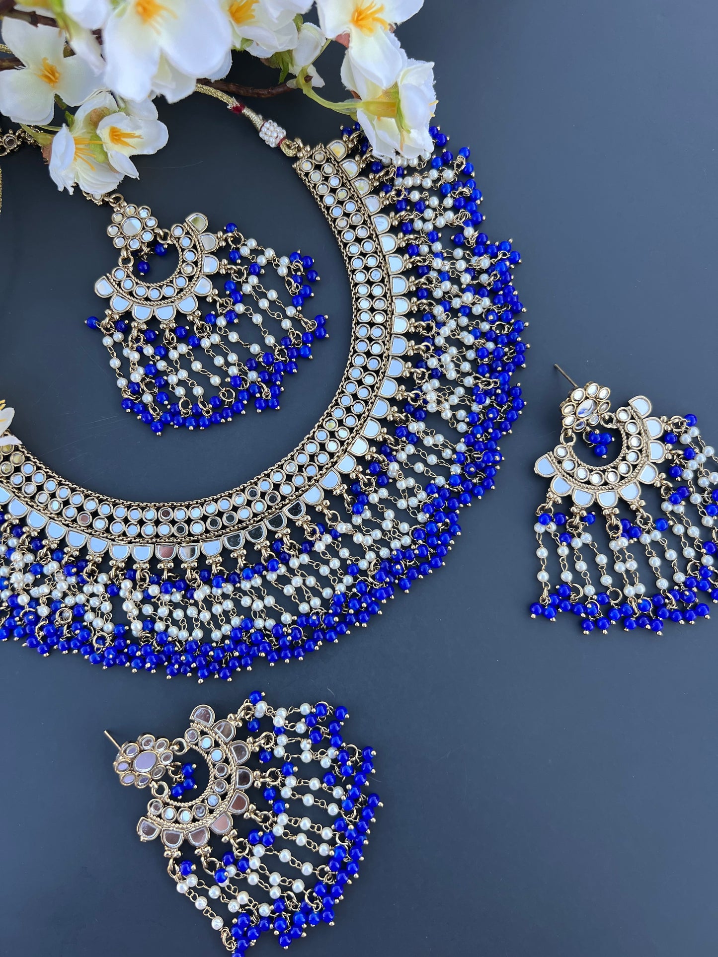 Suhi necklace set