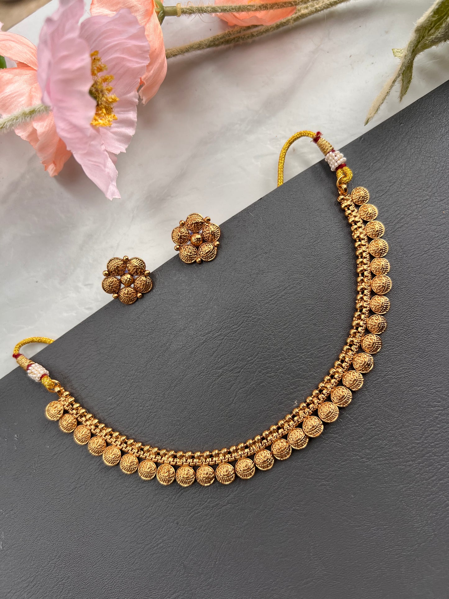 Sheeba antique look necklace set