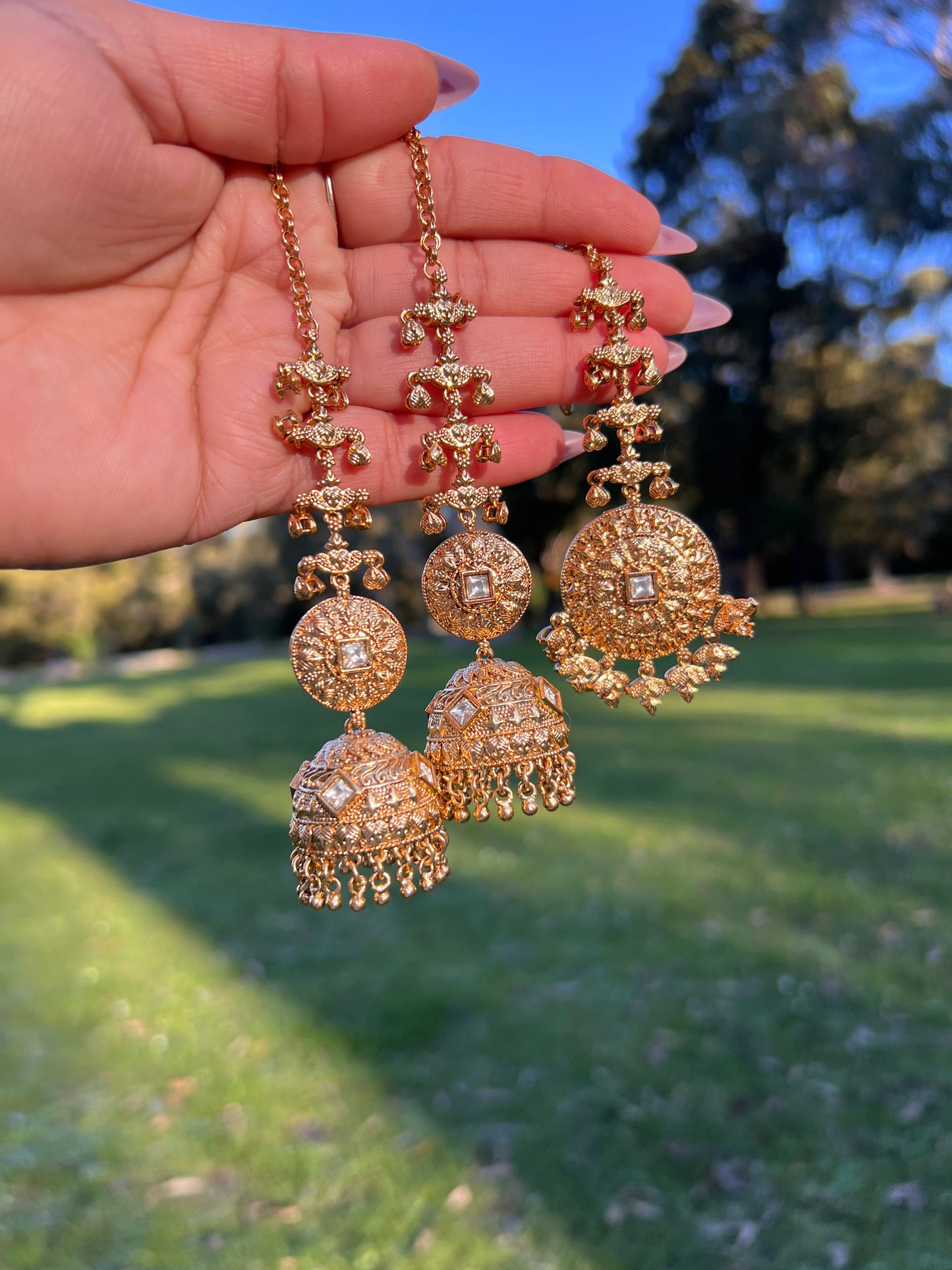 Soohi gold plated sahara jhumki tikka set