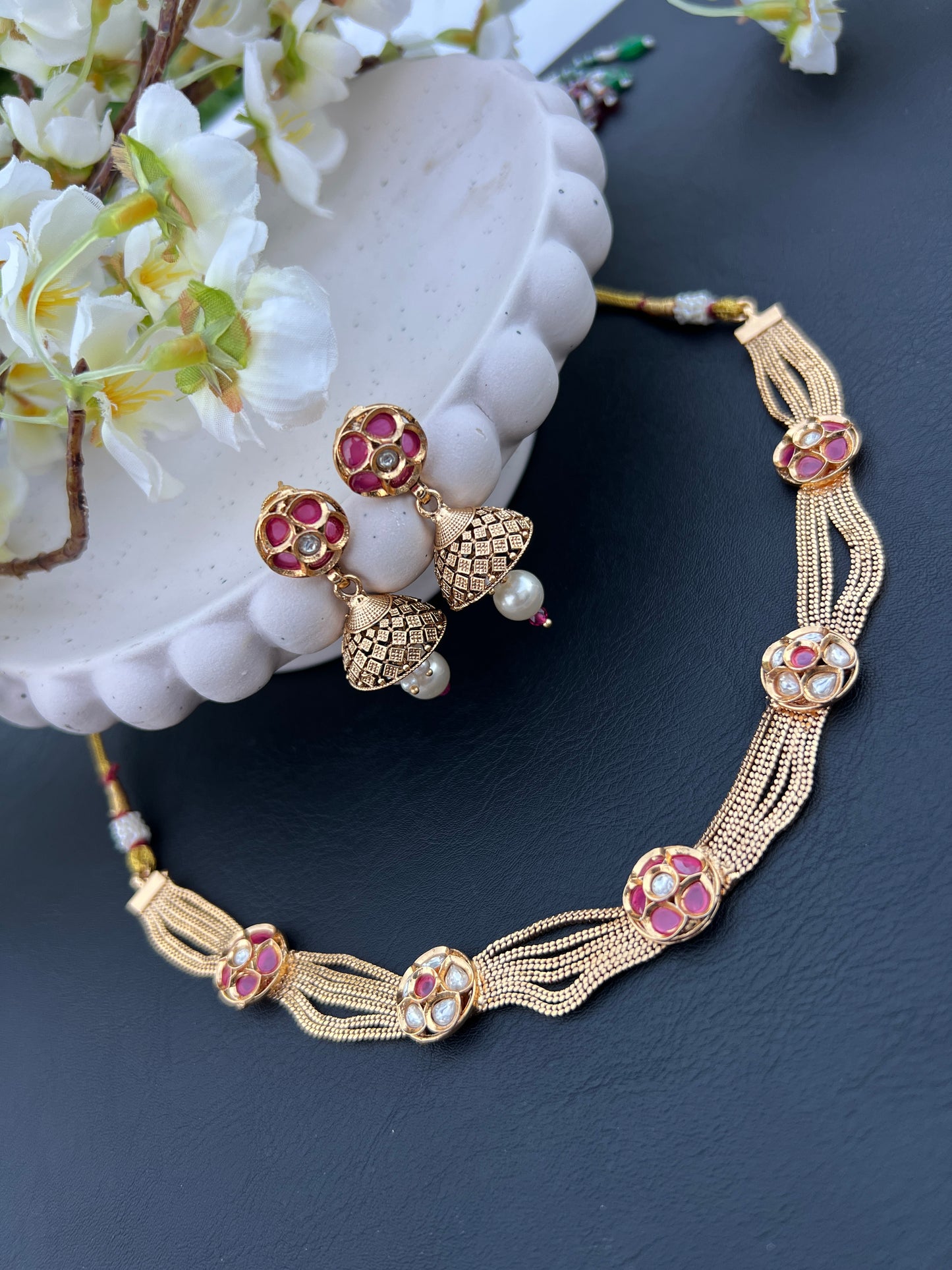 Vishali necklace set