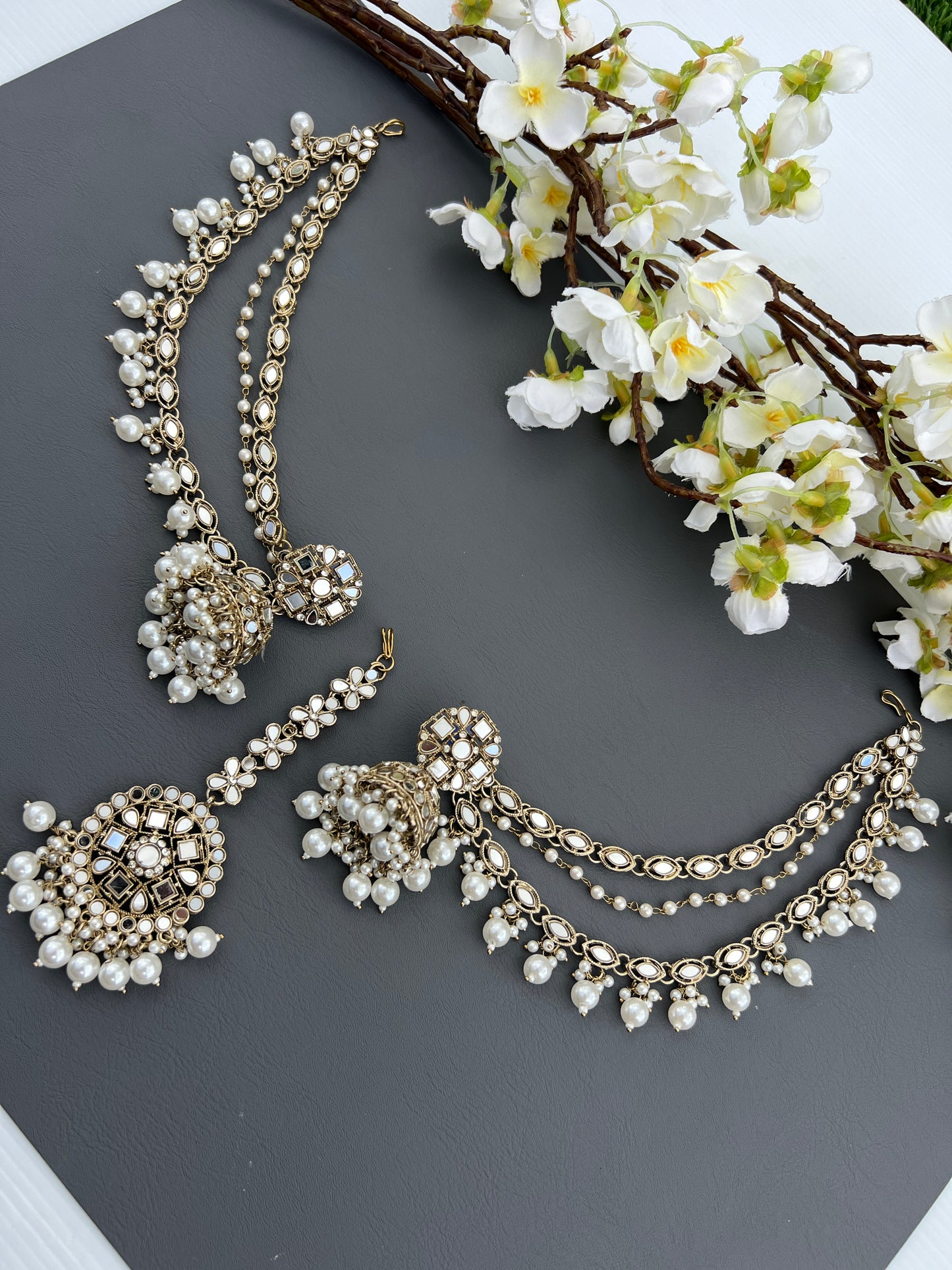 Sameera jhumka earrings with ear chains