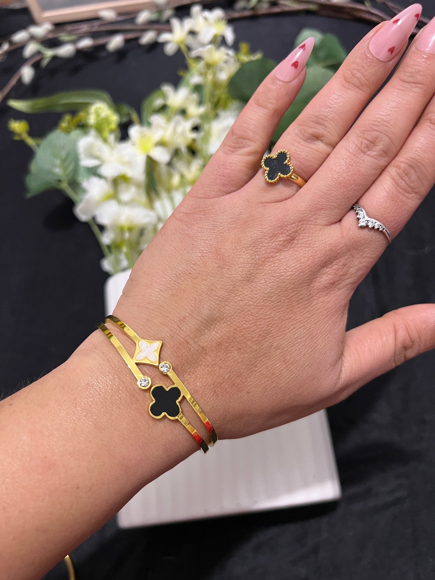 Eternal Lustre Anti tarnish openable bracelet
